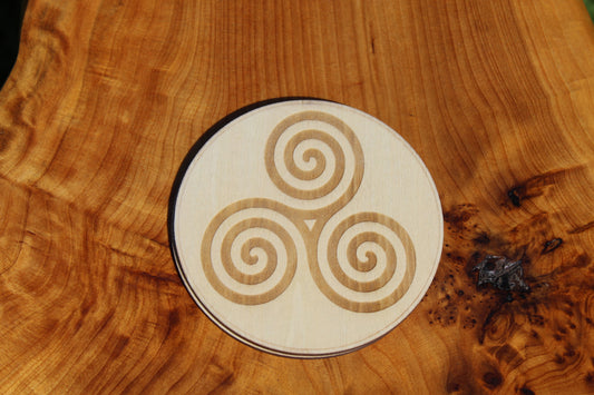 Triskele Wooden Plate