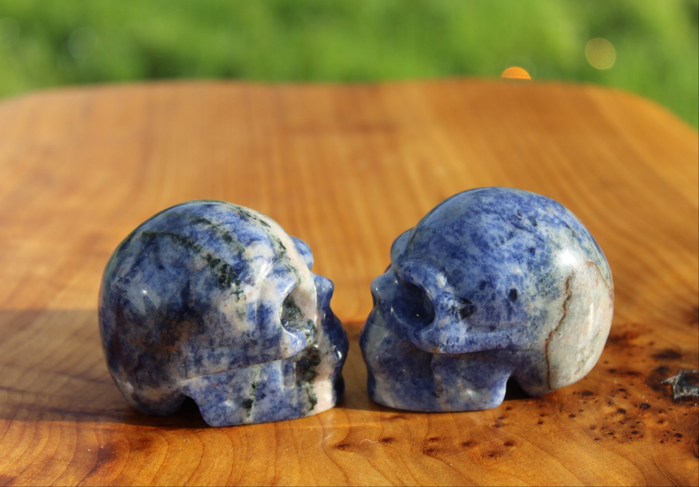 Sodalite Skull